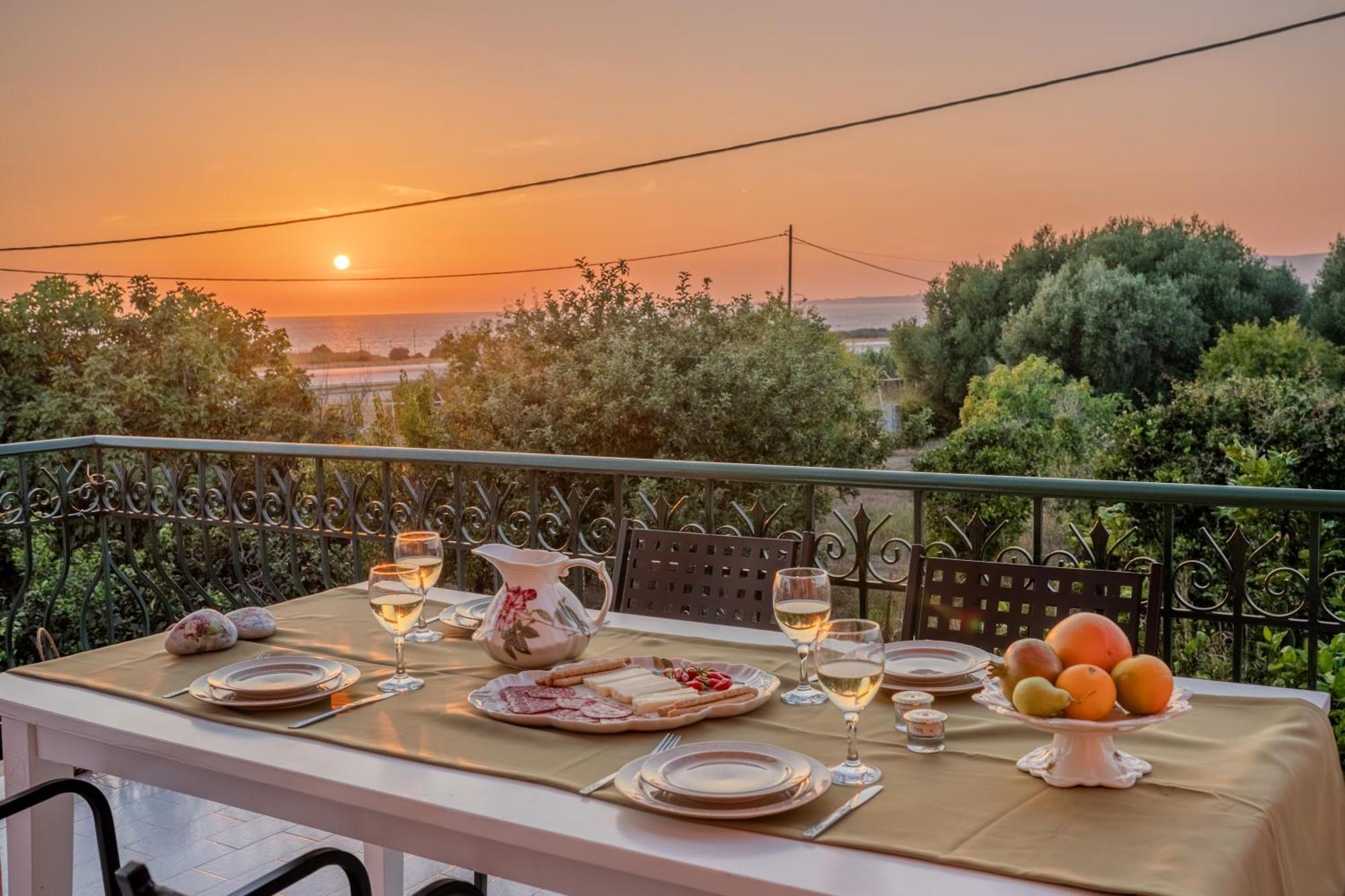 Ariadni Sea View Apartment Minia Eksteriør bilde