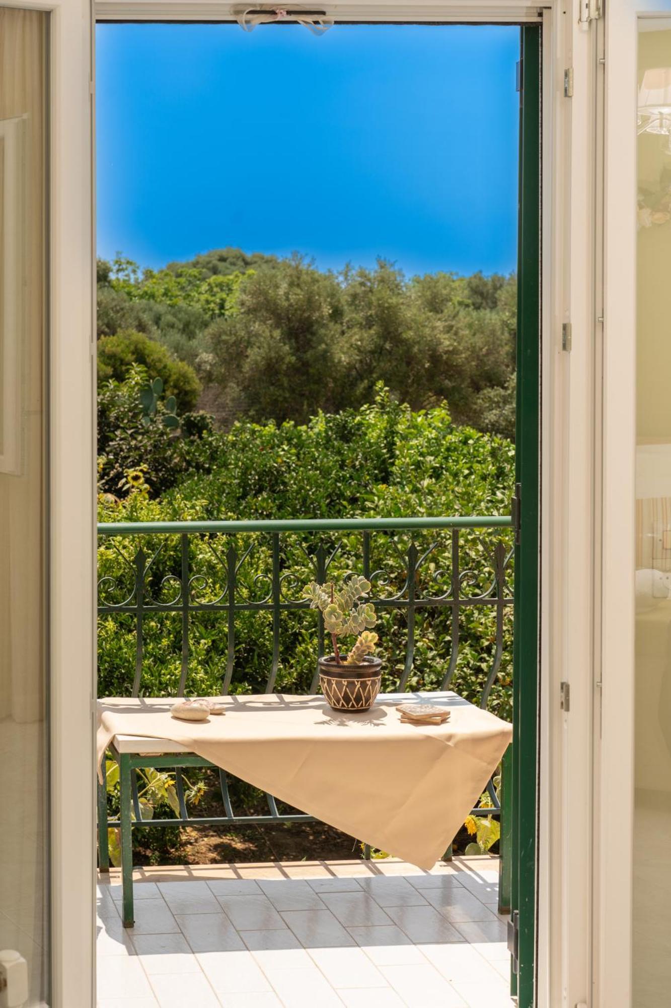 Ariadni Sea View Apartment Minia Eksteriør bilde