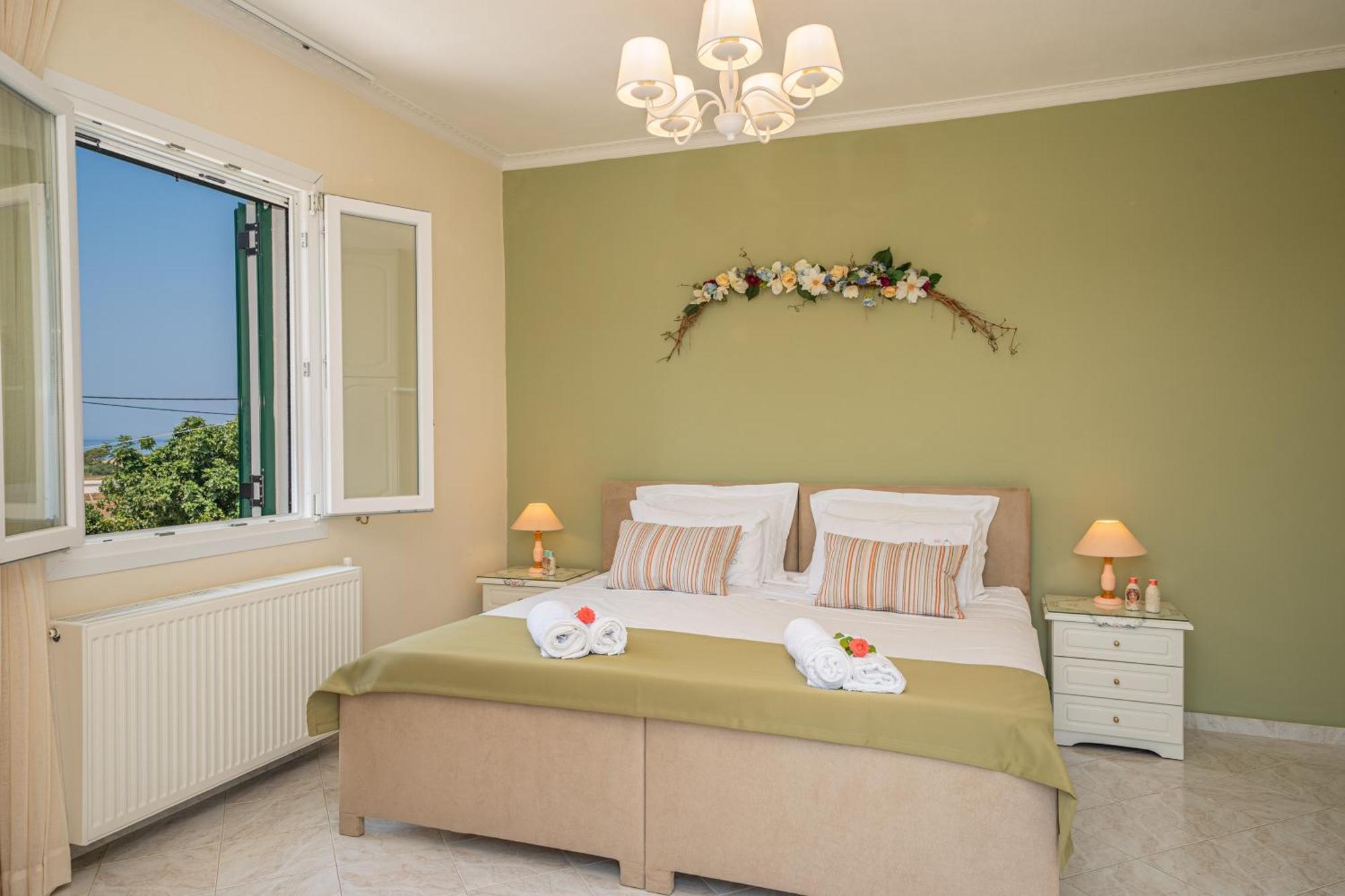 Ariadni Sea View Apartment Minia Eksteriør bilde