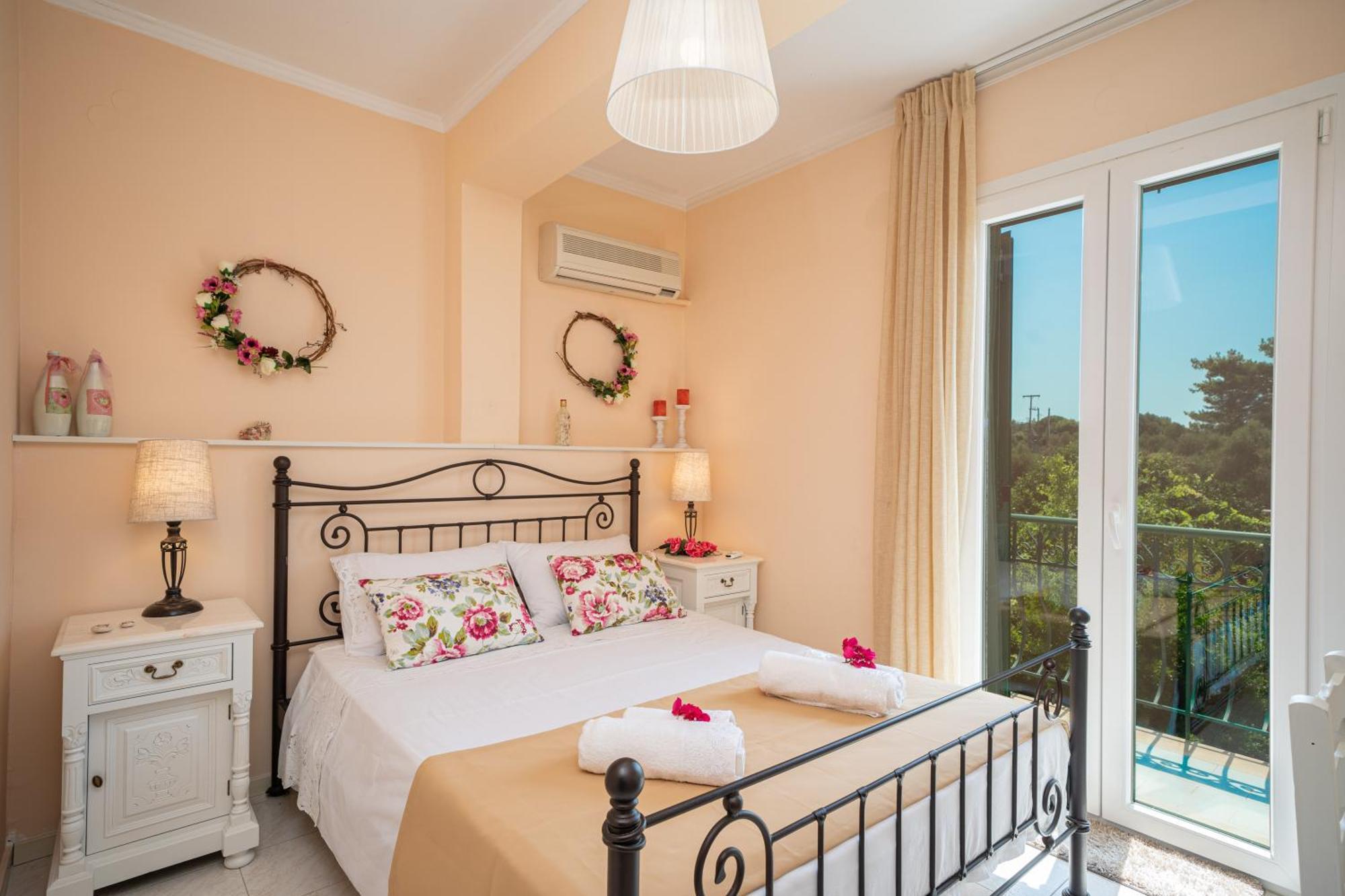 Ariadni Sea View Apartment Minia Eksteriør bilde